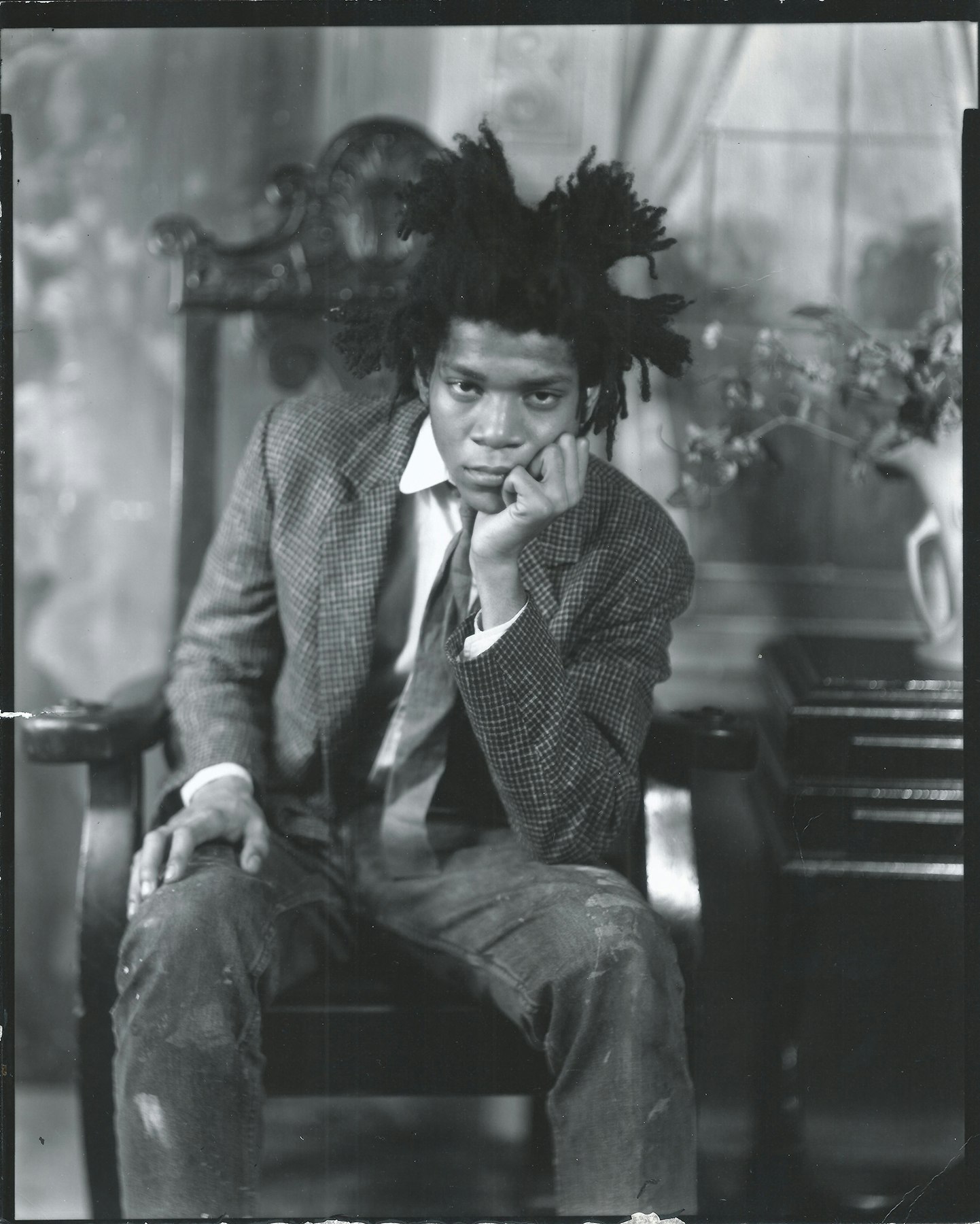 Jean-Michel Basquiat, 1982. Photo by James Van Der Zee and and © the James Van Der Zee Archive, Metropolitan Museum of Art.